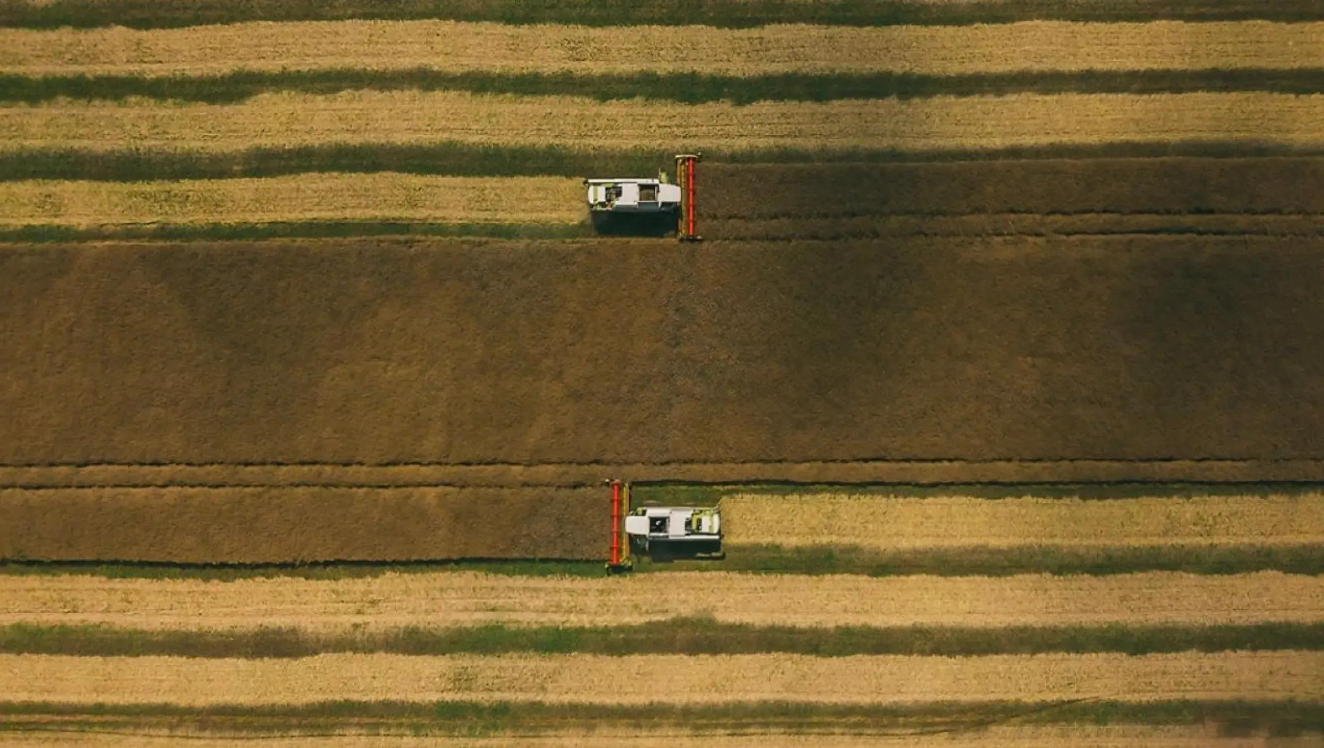 farm-equipment-oems.webp
